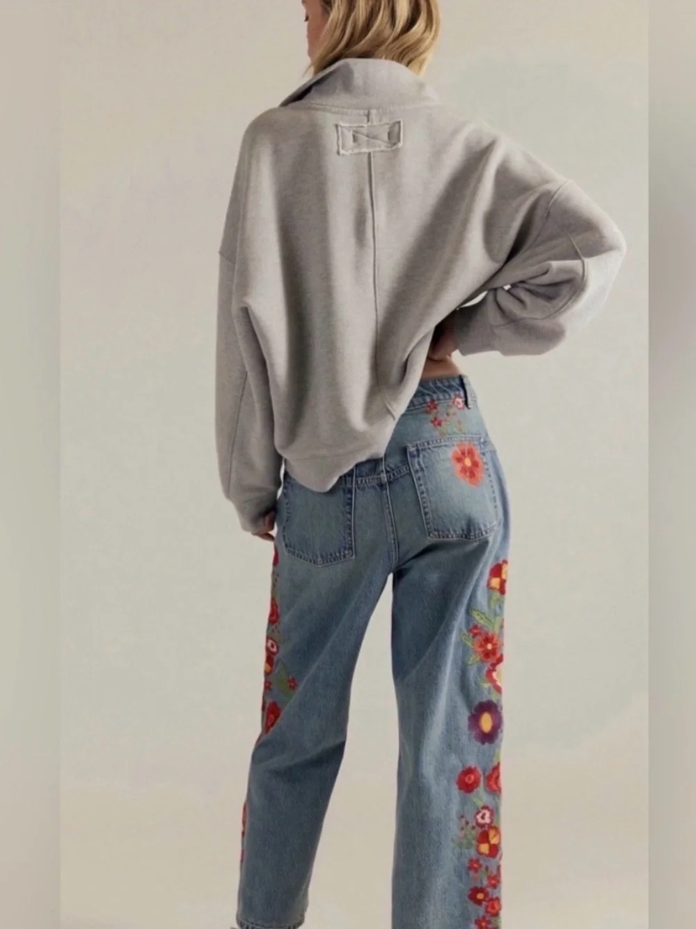 Free People We The Free Willow Floral Embroidered Jean Retrograde Blue Size 25 - Picture 3 of 16